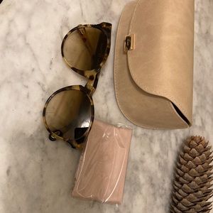 Chloe sunglasses tortoiseshell - new without tags